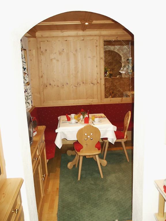 Pension Edelweiss Alpbach Exterior photo